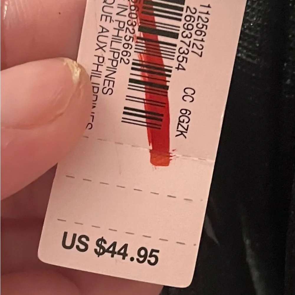 NWT VICTORIA’S SECRET CLUTCH WRISTLET
SPARKLY BLACK WITH BLING BOW - Picture 2 of 7